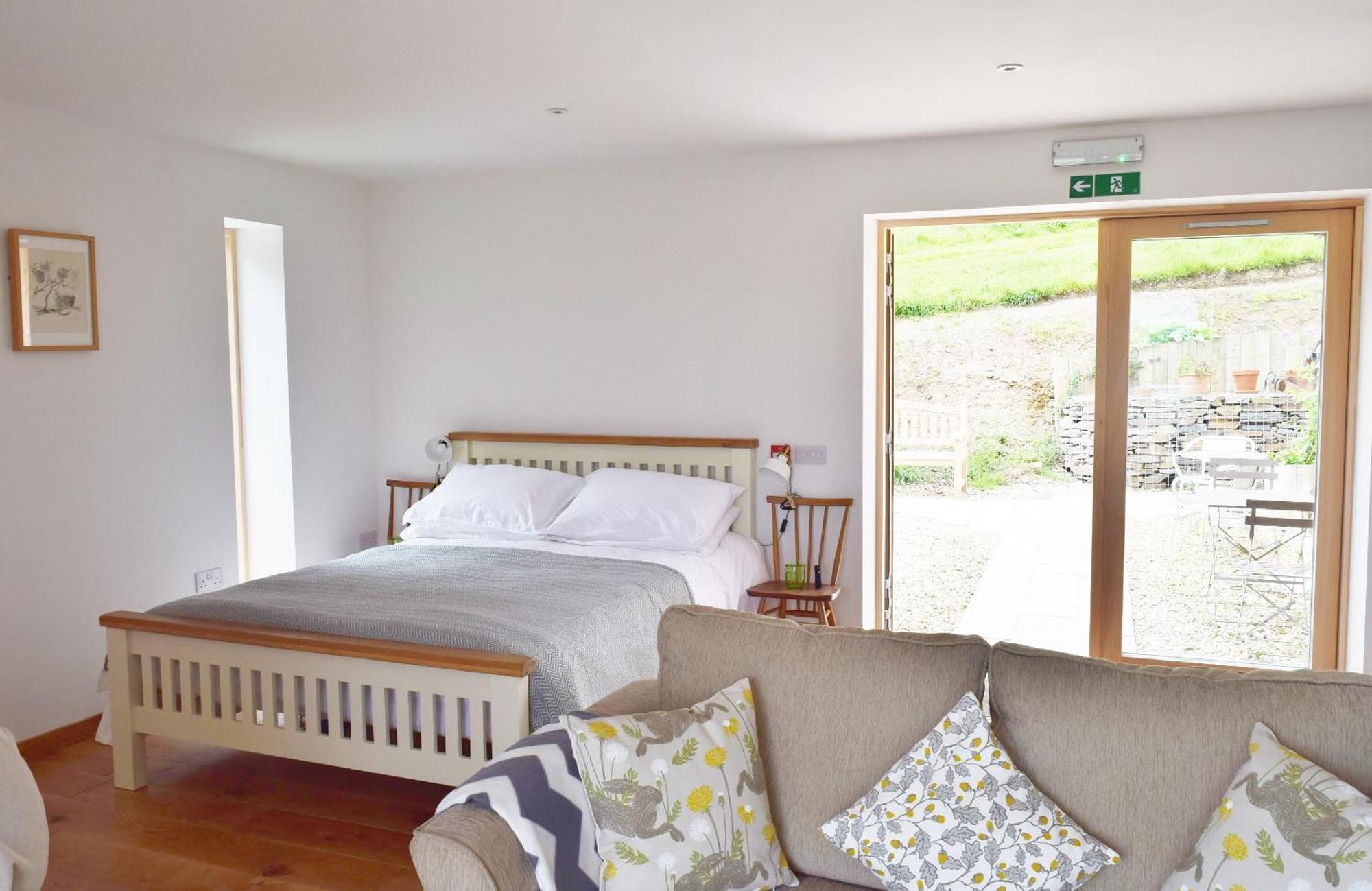 The Sanctuary Cornwall Golant Room photo